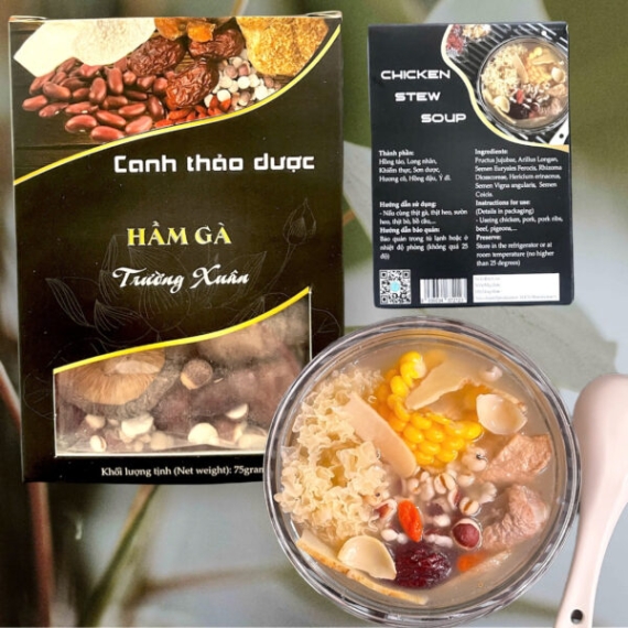 Canh thảo dược hầm gà